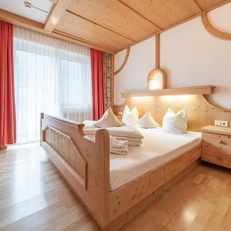 Hotel Replers Garni & 3*