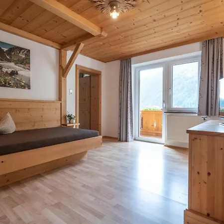 Hotel Replers Garni & 3*